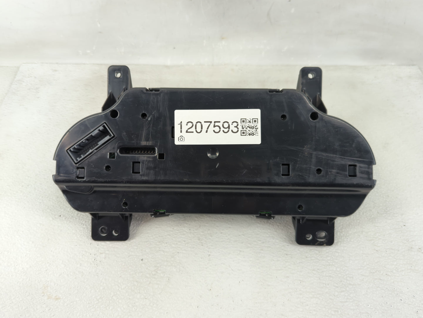 2014 Chevrolet Silverado 1500 Instrument Cluster Speedometer Gauges P/N:23448509 Fits Fits 2015 OEM Used Auto Parts - Oemuse