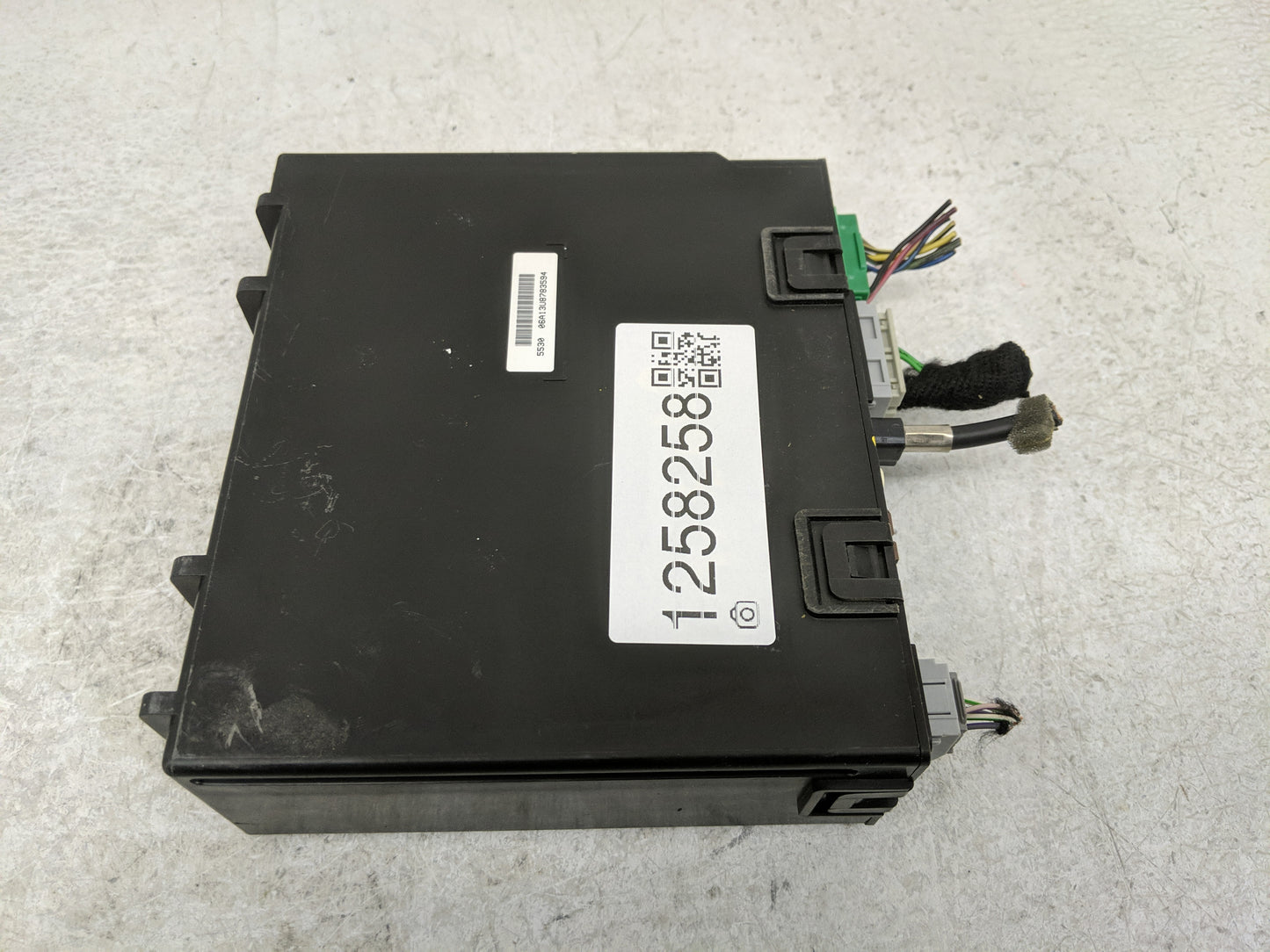 2014 Chevrolet Silverado 1500 Radio AM FM Cd Player Receiver Replacement P/N:13592715 Fits OEM Used Auto Parts - Oemusedauto