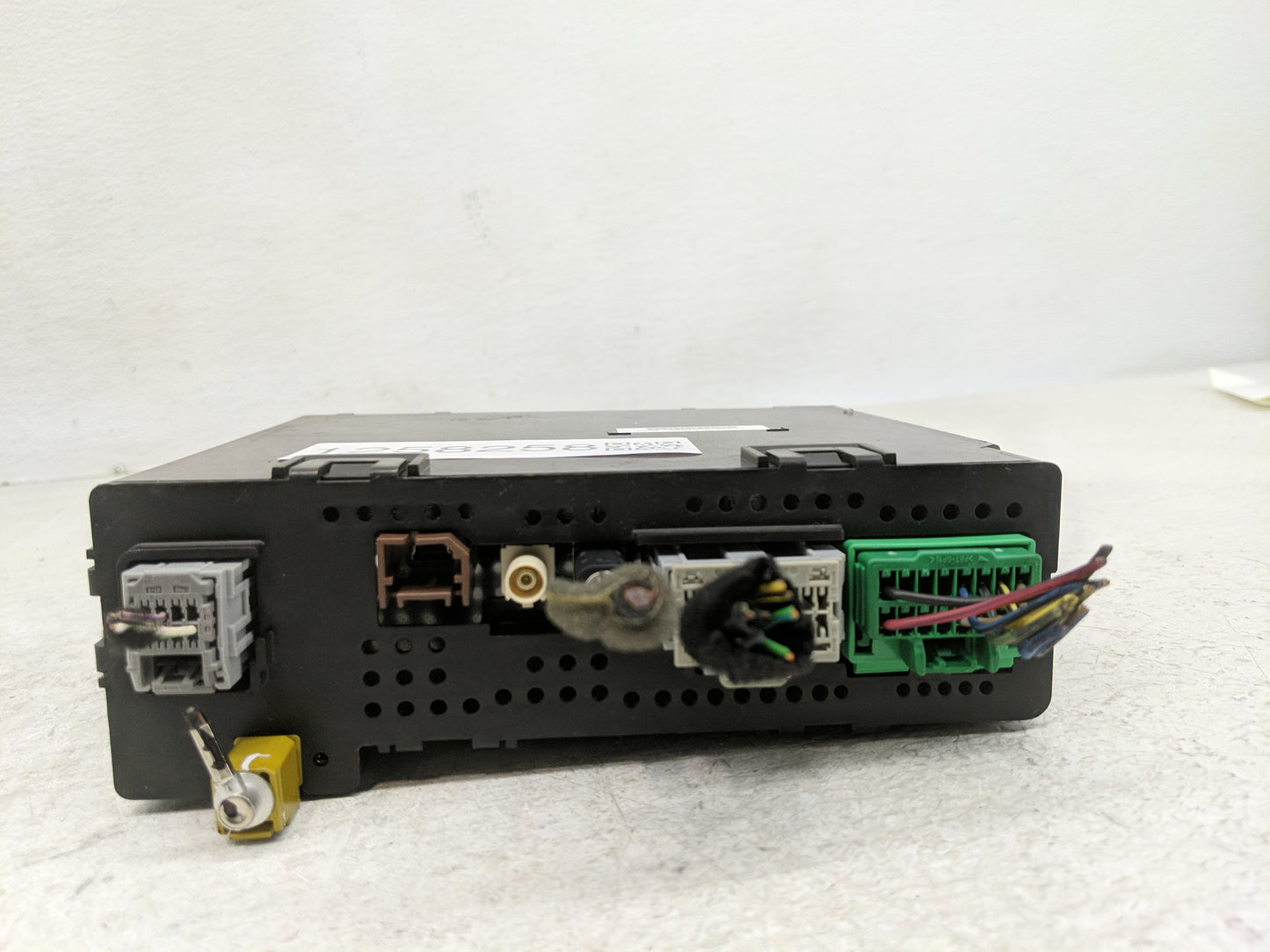 2014 Chevrolet Silverado 1500 Radio AM FM Cd Player Receiver Replacement P/N:13592715 Fits OEM Used Auto Parts - Oemusedauto