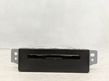 2014 Chevrolet Silverado 1500 Radio AM FM Cd Player Receiver Replacement P/N:812425551 13590747 Fits Fits 2013 2015 OEM Used