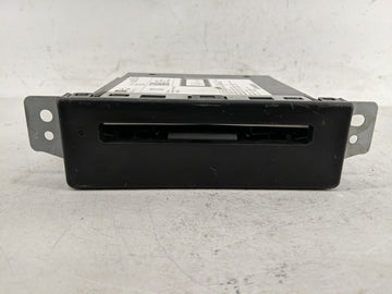 2014 Chevrolet Silverado 1500 Radio AM FM Cd Player Receiver Replacement P/N:13590747 Fits Fits 2013 2015 OEM Used Auto Part