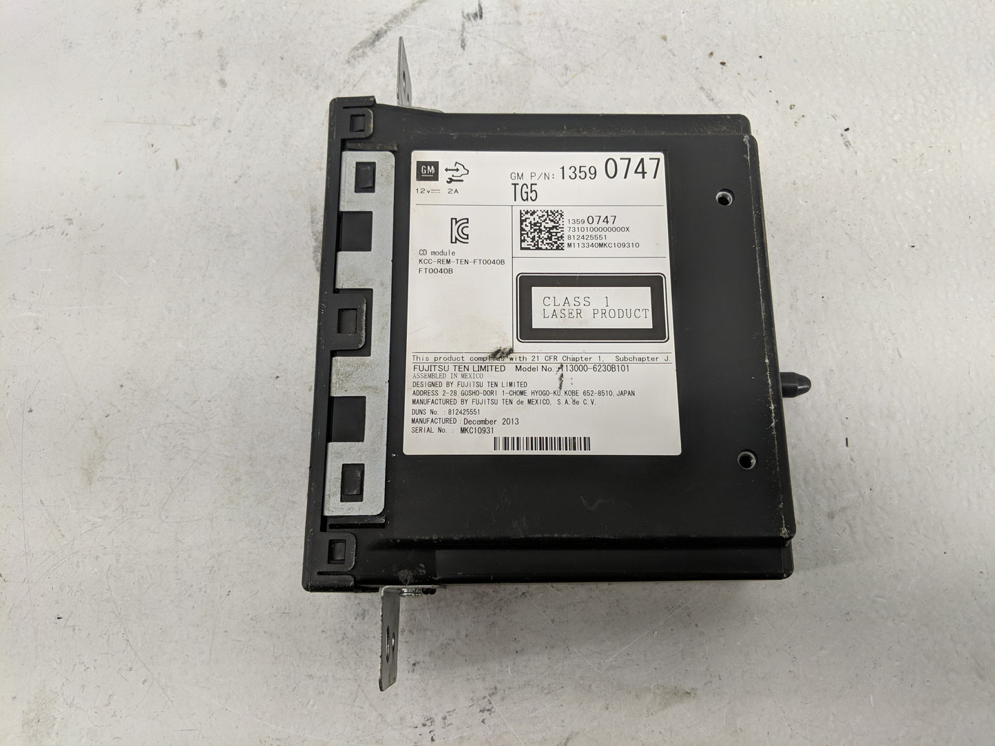 2014 Chevrolet Silverado 1500 Radio AM FM Cd Player Receiver Replacement P/N:13590747 Fits Fits 2013 2015 OEM Used Auto Part