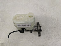 2014-2019 Chevrolet Silverado 1500 Brake Master Cylinder 1312082 - Oemusedautoparts1.com