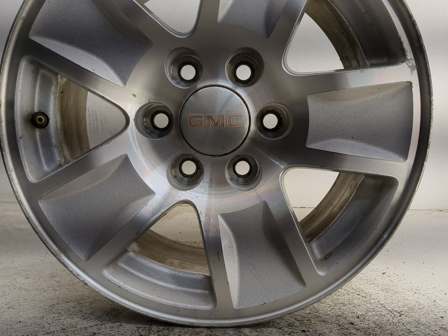 2014-2019 Chevrolet Silverado 1500 Oem Wheel Rim - Oemusedautoparts1.com