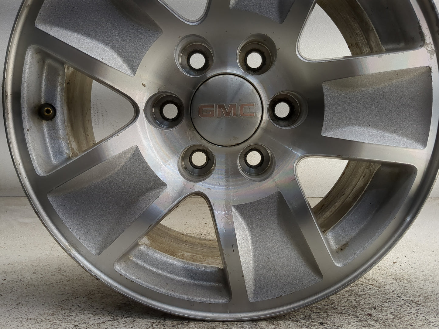 2014-2019 Chevrolet Silverado 1500 Oem Wheel Rim - Oemusedautoparts1.com