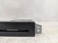 2014 Chevrolet Silverado 1500 Radio AM FM Cd Player Receiver Replacement P/N:13590747 Fits Fits 2013 2015 OEM Used Auto Part