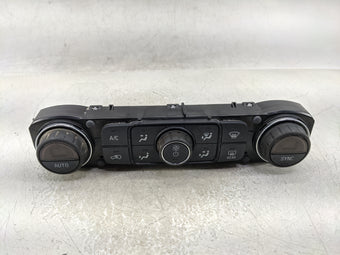 compare product 2014-2019 Chevrolet Silverado 1500 Climate Control Module Temperature AC/Heater Replacement P/N:815372982 23176290 Fits OEM Used Auto Parts