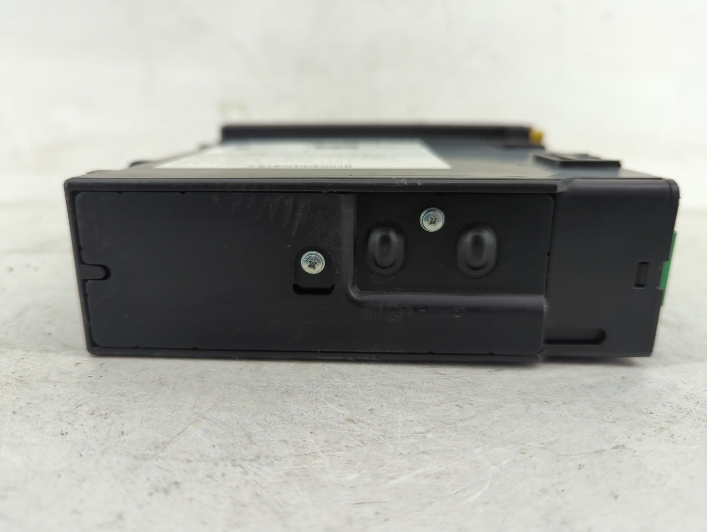 2014 Chevrolet Silverado 1500 Radio AM FM Cd Player Receiver Replacement P/N:13591992 Fits Fits 2013 2015 OEM Used Auto Part