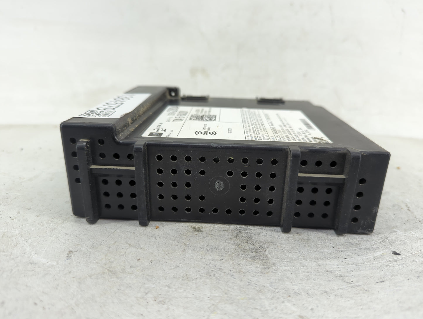 2014 Chevrolet Silverado 1500 Radio AM FM Cd Player Receiver Replacement P/N:812425551 13592804 Fits Fits 2013 2015 OEM Used