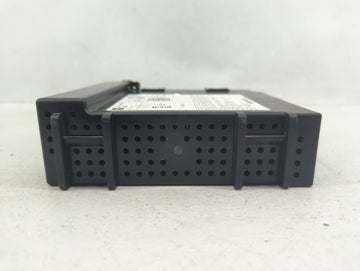 2014 Chevrolet Silverado 1500 Radio AM FM Cd Player Receiver Replacement P/N:13592715 Fits Fits 2013 2015 OEM Used Auto Part