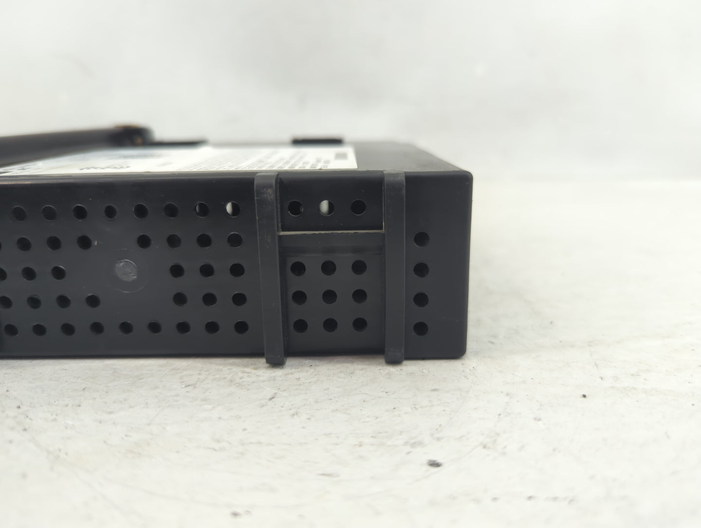 2014 Chevrolet Silverado 1500 Radio AM FM Cd Player Receiver Replacement P/N:13592715 Fits Fits 2013 2015 OEM Used Auto Part