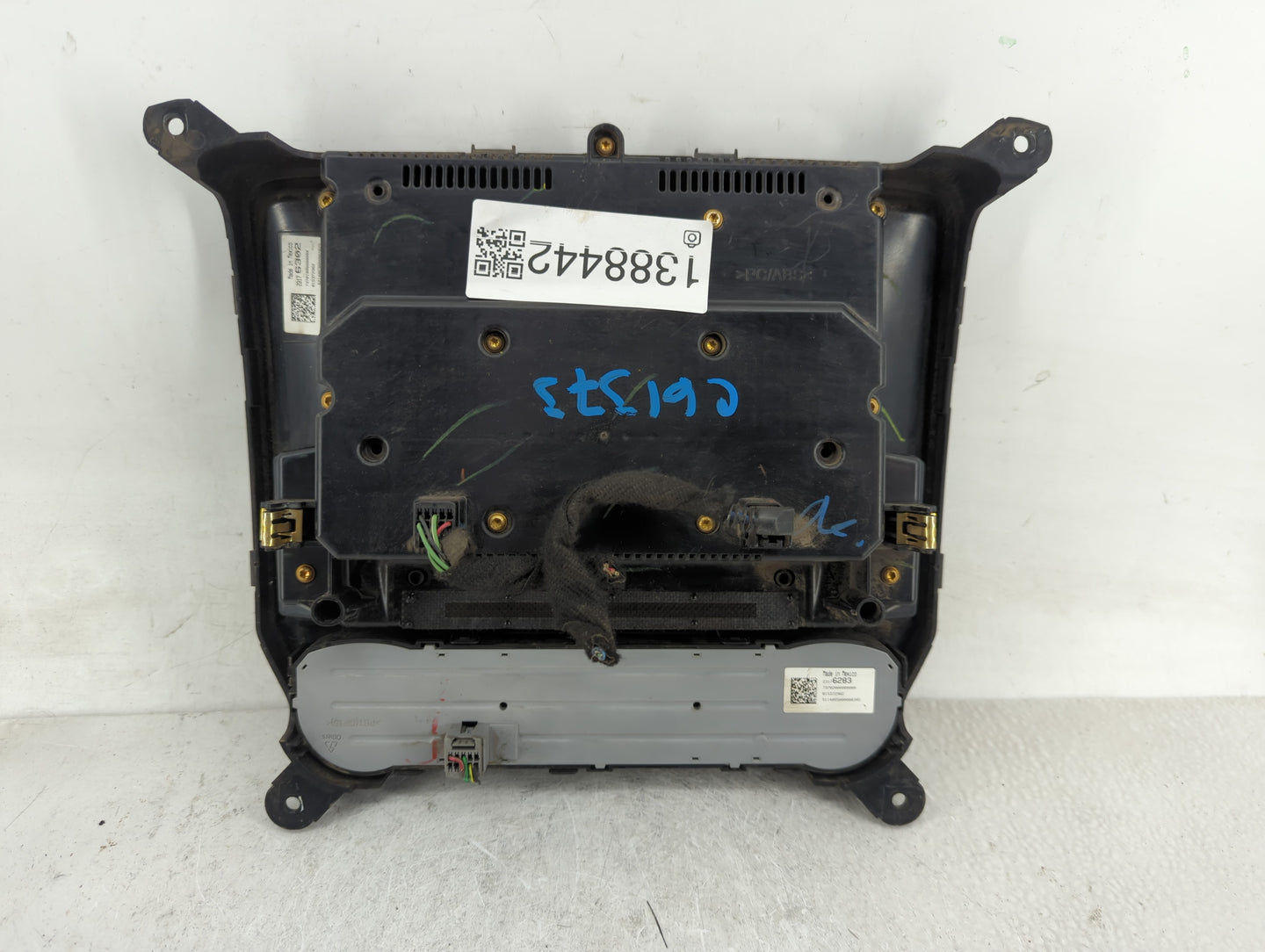 2014-2014 Chevrolet Silverado 1500 Radio Control Panel - Oemusedautoparts1.com