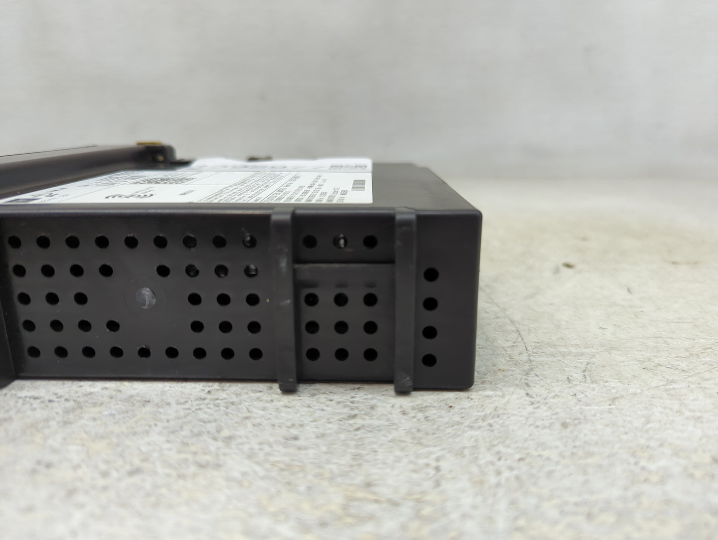 2014 Chevrolet Silverado 1500 Radio AM FM Cd Player Receiver Replacement P/N:13592715 Fits OEM Used Auto Parts - Oemusedauto