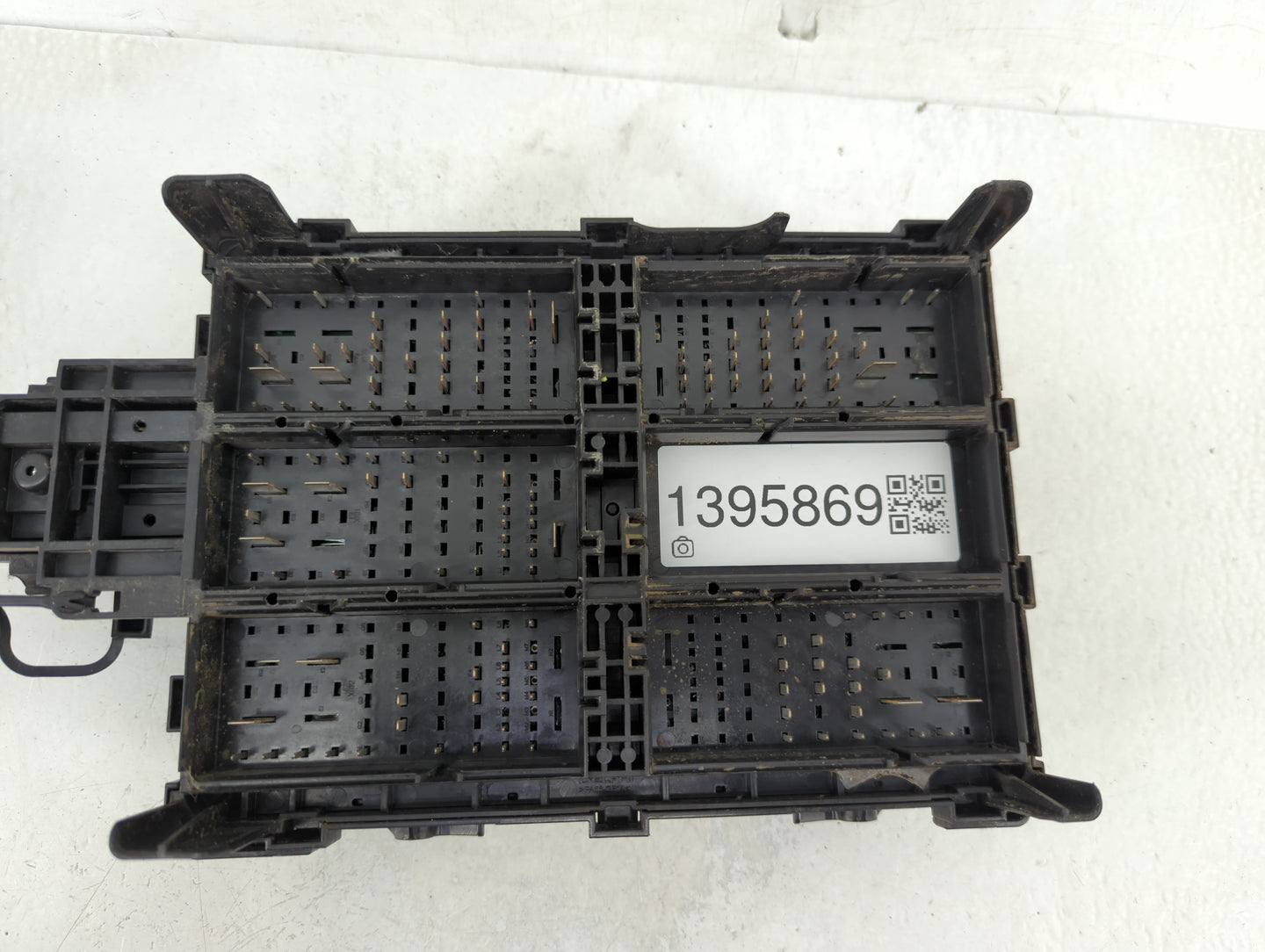 2016-2017 Chevrolet Silverado 1500 Fusebox Fuse Box Panel Relay Module P/N:91200-3Q014 Fits Fits 2016 2017 OEM Used Auto Par