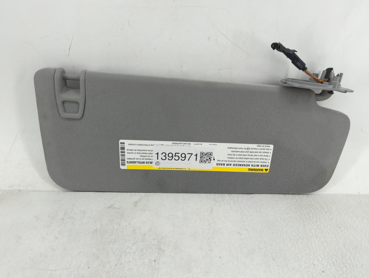 2014-2019 Chevrolet Silverado 1500 Sun Visor Shade Replacement Passenger Right Mirror Fits Fits 2014 2015 2016 2017 2018 201