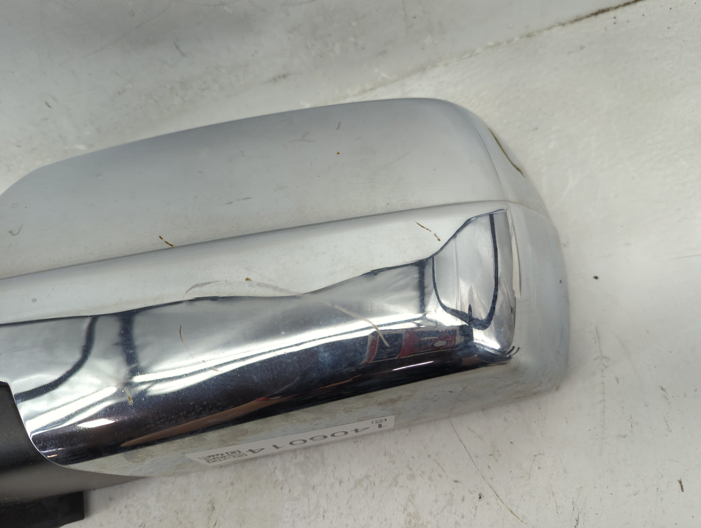 2014-2019 Chevrolet Silverado 1500 Driver Side View Mirror - Left Door Mirror OEM Used - Oemusedautoparts1.com