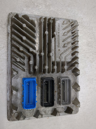 compare product 2014-2016 Chevrolet Silverado 1500 PCM Engine Control Computer ECU ECM PCU OEM P/N:12663391 Fits Fits 2014 2015 2016 OEM Used Auto Parts