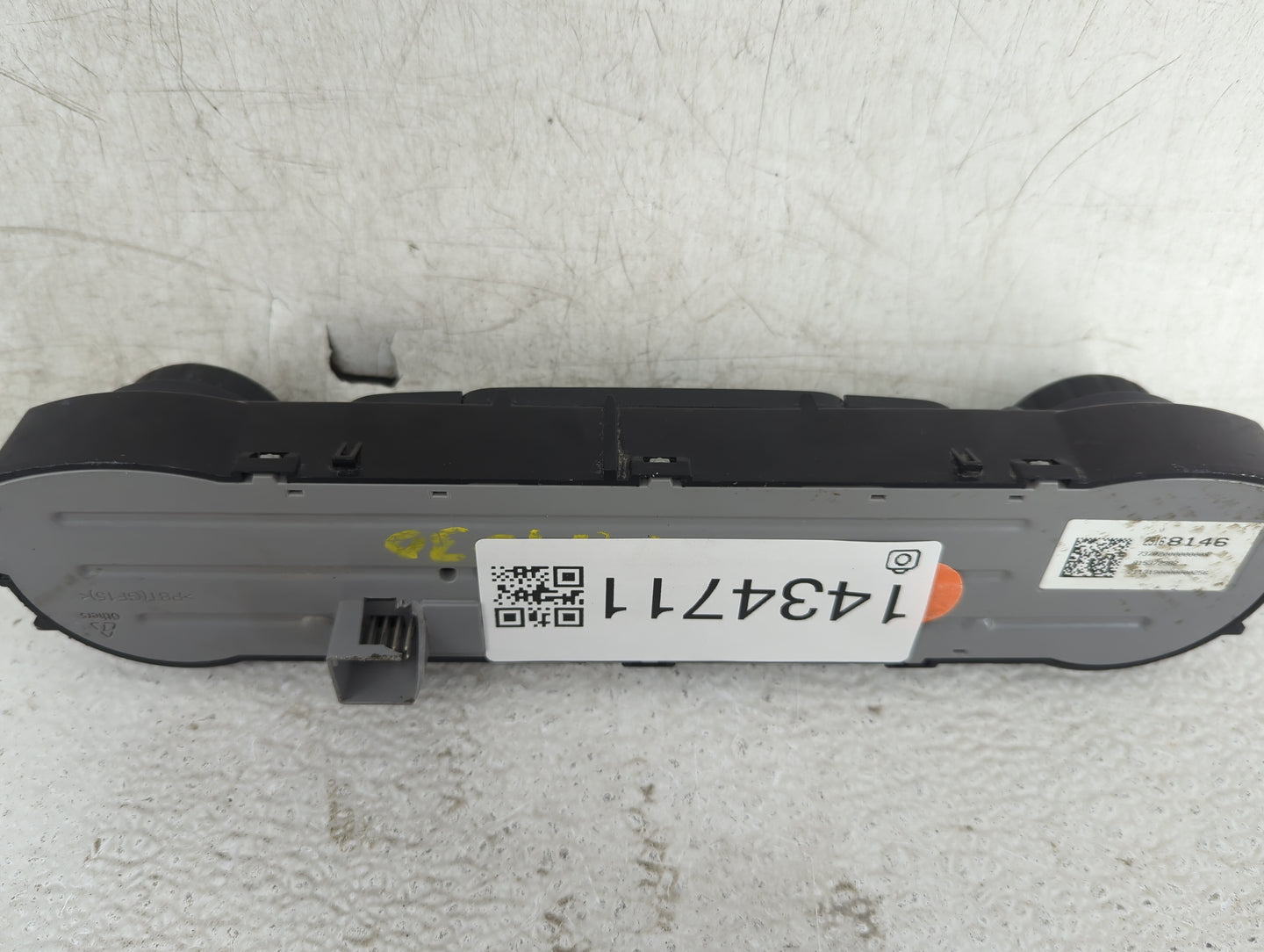 2014-2019 Chevrolet Silverado 1500 Climate Control Module Temperature AC/Heater Replacement P/N:23168146 Fits OEM Used Auto 