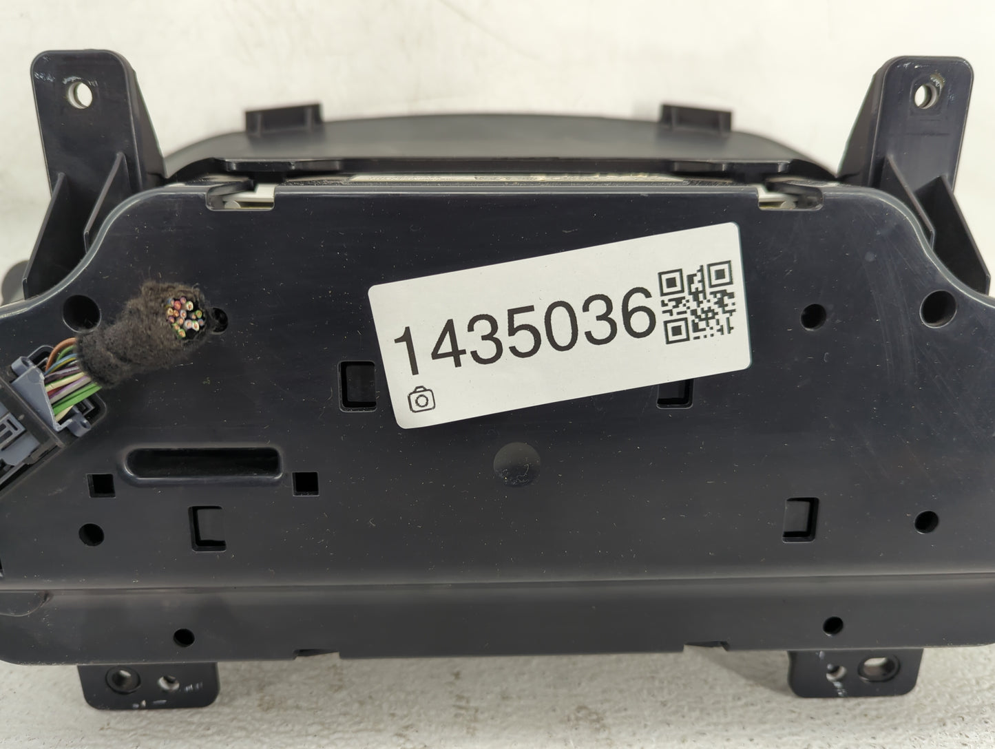2014-2015 Chevrolet Silverado 1500 Instrument Cluster Speedometer Gauges P/N:23148291 7110500000000X Fits Fits 2014 2015 OEM