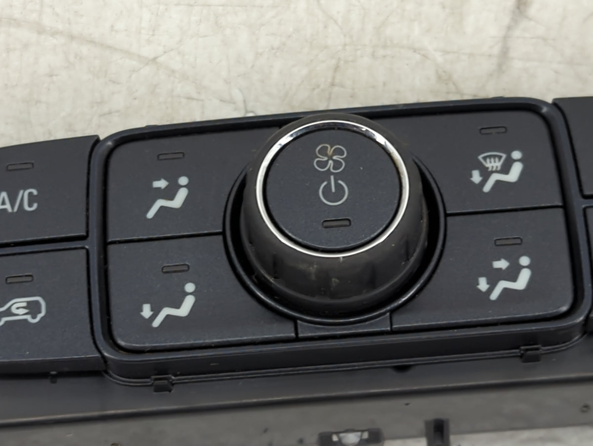 2014-2016 Chevrolet Silverado 1500 Climate Control Module Temperature AC/Heater Replacement P/N:23176290 7370200000000X Fits