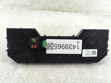 2014-2019 Chevrolet Silverado 1500 Climate Control Module Temperature AC/Heater Replacement P/N:13577102 20050 Fits OEM Used Auto Parts