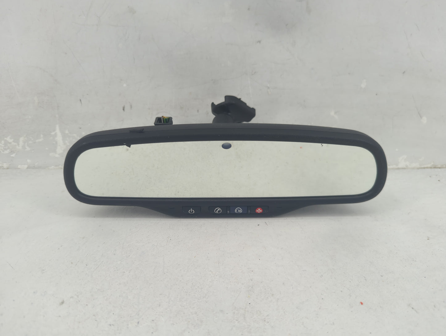 2014-2019 Chevrolet Silverado 1500 Interior Rear View Mirror Replacement OEM P/N:E11025898 Fits OEM Used Auto Parts - Oemuse