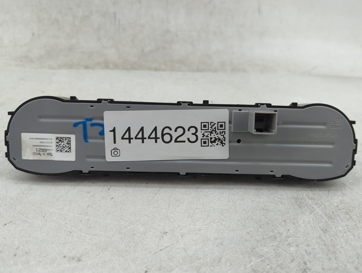 2014-2017 Chevrolet Silverado 1500 Climate Control Module Temperature AC/Heater Replacement P/N:23486621 7370200000000X Fits