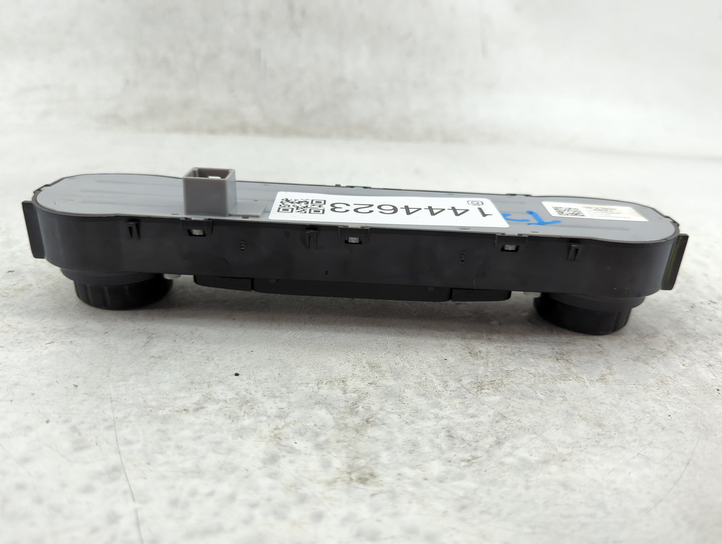 2014 Chevrolet Silverado 1500 Climate Control Module Temperature AC/Heater Replacement P/N:23486621 7370200000000X, 81537298