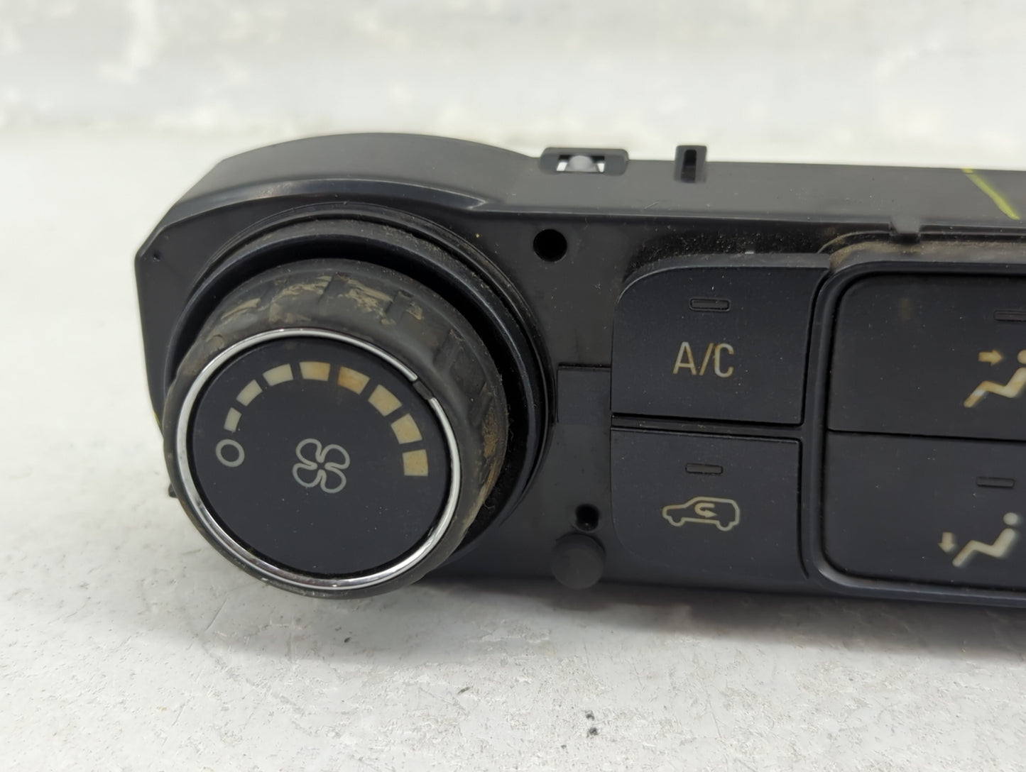 2014 Chevrolet Silverado 1500 Climate Control Module Temperature AC/Heater Replacement P/N:23176283 815372982 Fits OEM Used 