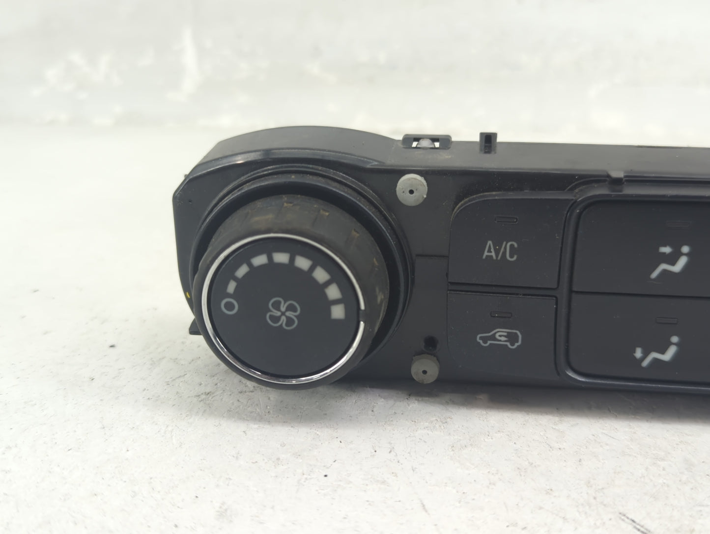 2014 Chevrolet Silverado 1500 Climate Control Module Temperature AC/Heater Replacement P/N:23176283 815372982 Fits OEM Used 