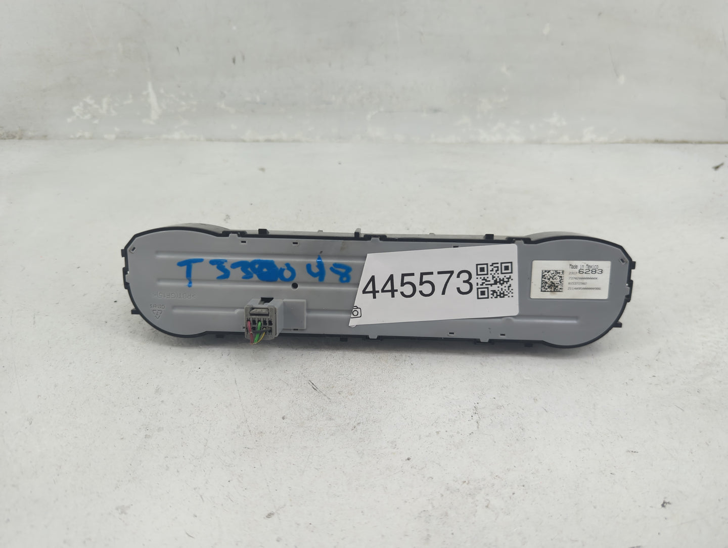 2014 Chevrolet Silverado 1500 Climate Control Module Temperature AC/Heater Replacement P/N:23176283 815372982 Fits OEM Used 