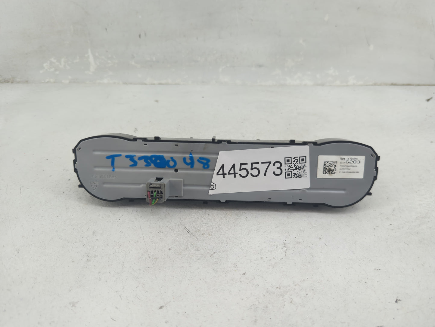 2014 Chevrolet Silverado 1500 Climate Control Module Temperature AC/Heater Replacement P/N:23176283 815372982 Fits OEM Used 