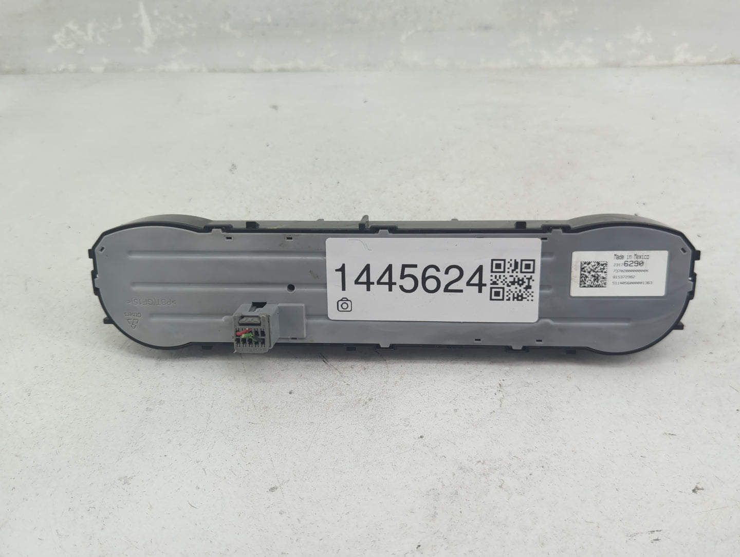 2014 Chevrolet Silverado 1500 Climate Control Module Temperature AC/Heater Replacement P/N:23176290 815372982 Fits OEM Used 