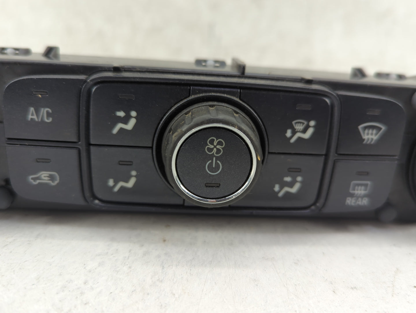 2014 Chevrolet Silverado 1500 Climate Control Module Temperature AC/Heater Replacement P/N:23176290 7370200000000X, 81537298
