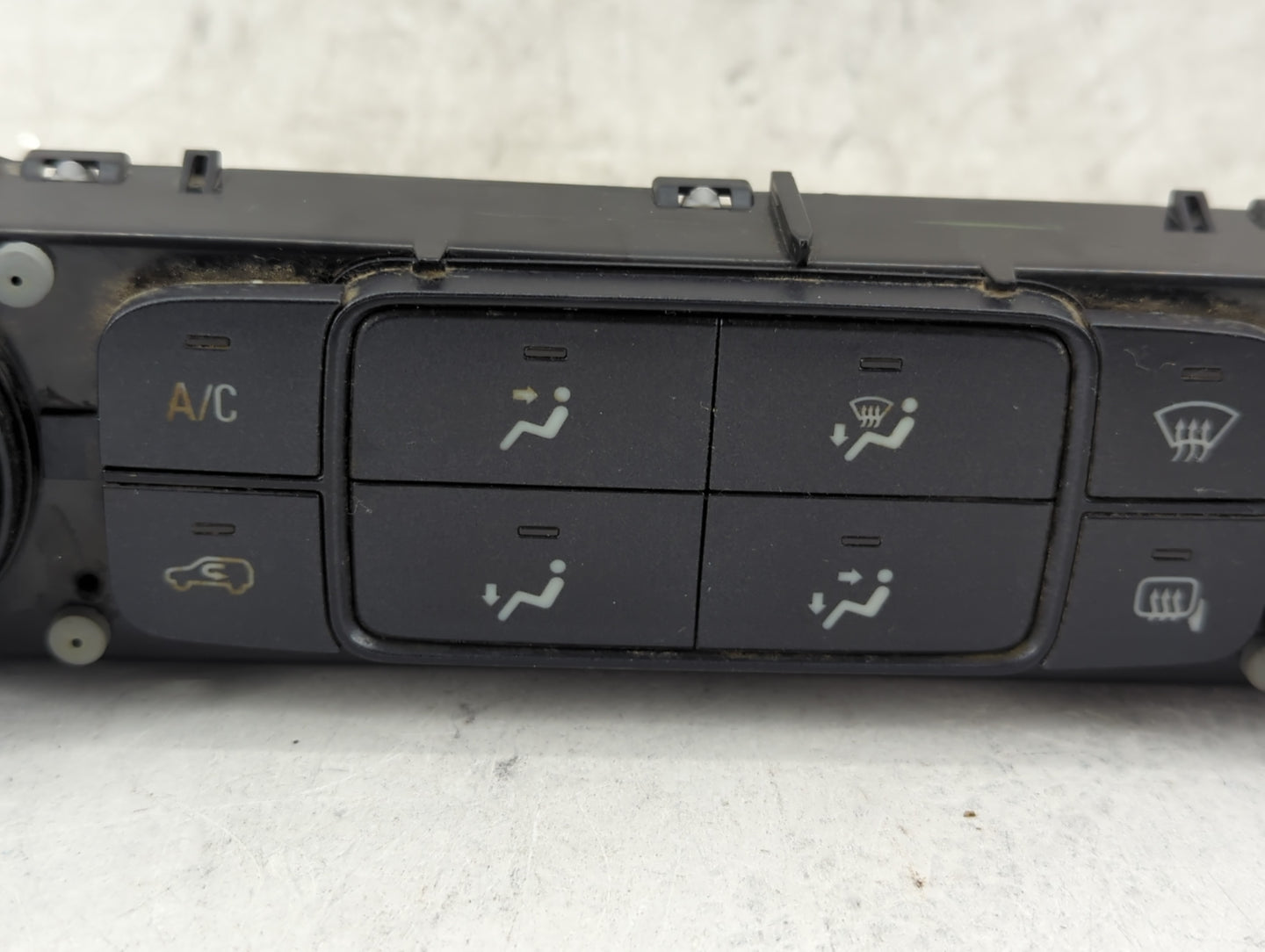 2014-2019 Chevrolet Silverado 1500 Climate Control Module Temperature AC/Heater Replacement P/N:23176283 815372982 Fits OEM 