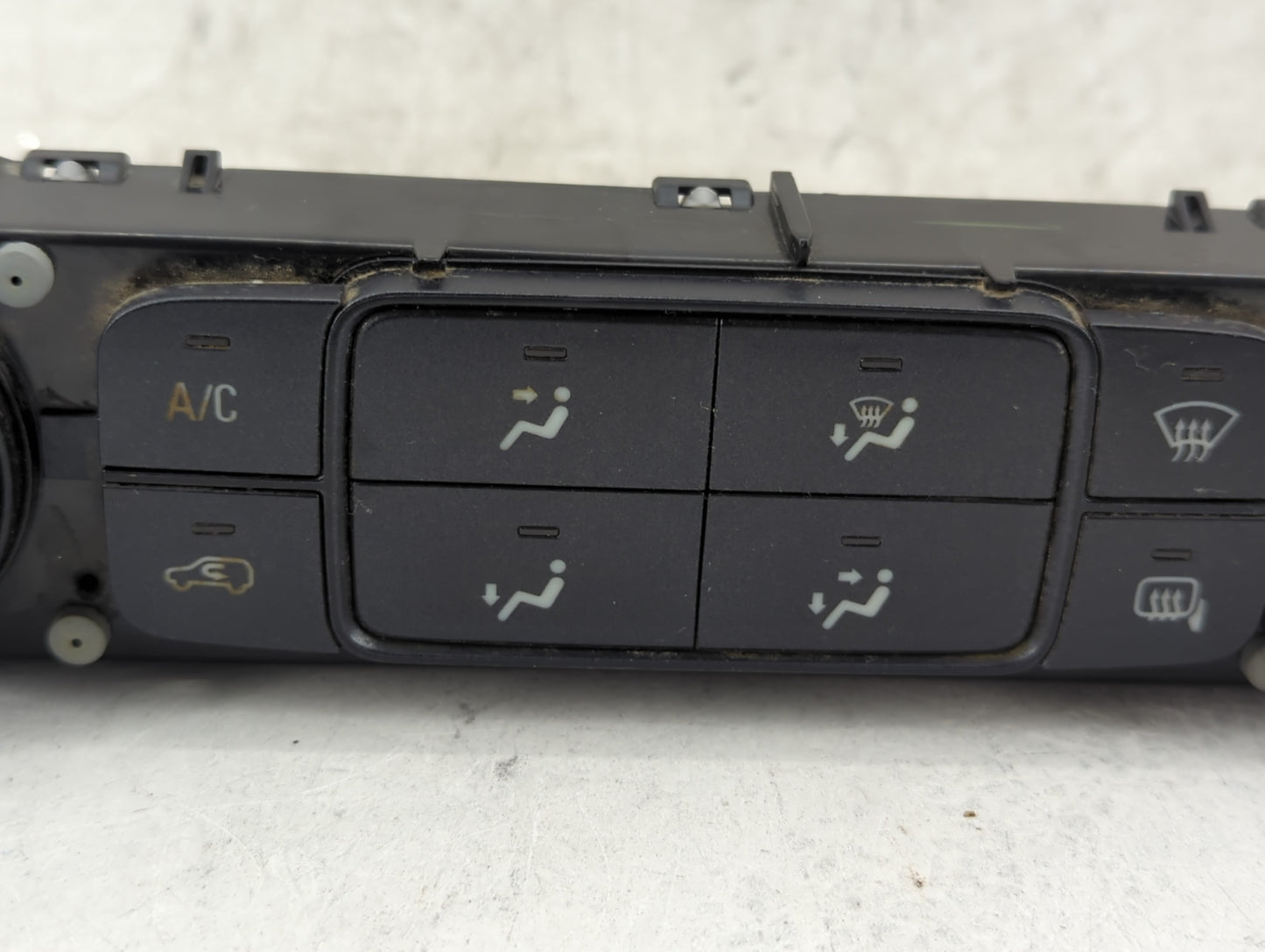 2014-2019 Chevrolet Silverado 1500 Climate Control Module Temperature AC/Heater Replacement P/N:23176283 815372982 Fits OEM 