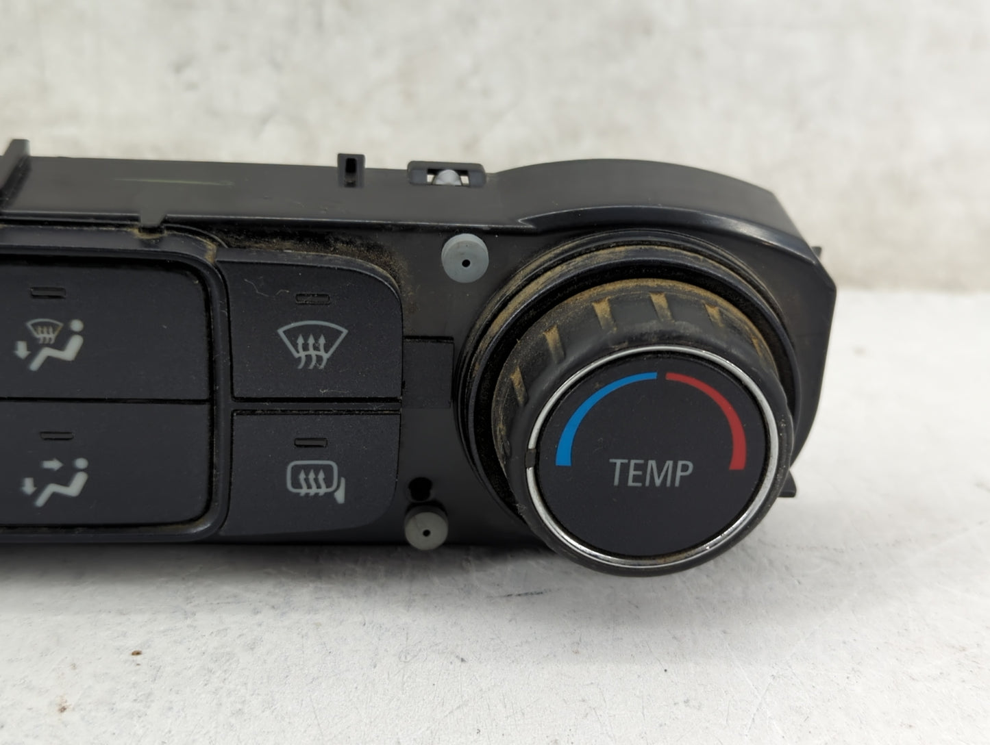 2014-2019 Chevrolet Silverado 1500 Climate Control Module Temperature AC/Heater Replacement P/N:23176283 815372982 Fits OEM 