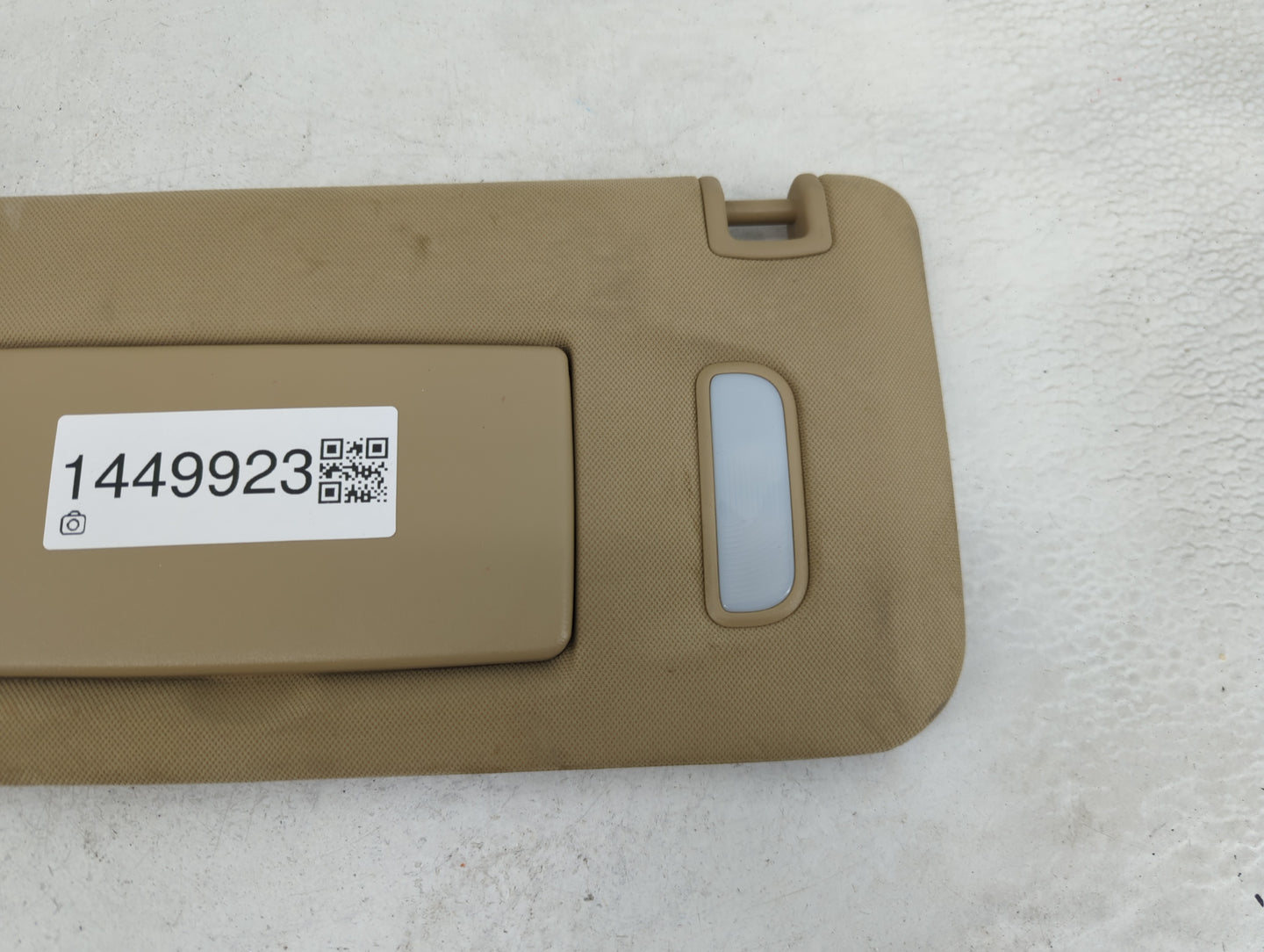 2014-2019 Chevrolet Silverado 1500 Sun Visor Shade Replacement Driver Left Mirror Fits Fits 2014 2015 2016 2017 2018 2019 OE