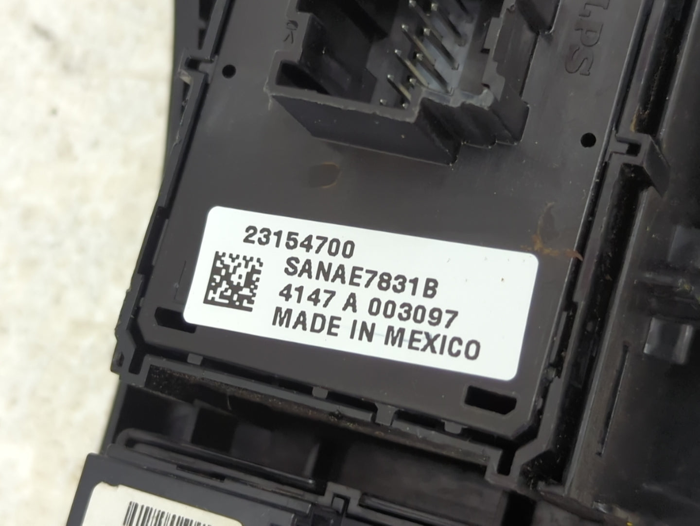2014-2019 Chevrolet Silverado 1500 Master Power Window Switch Replacement Driver Side Left P/N:23154700 SANAE7831B Fits OEM 