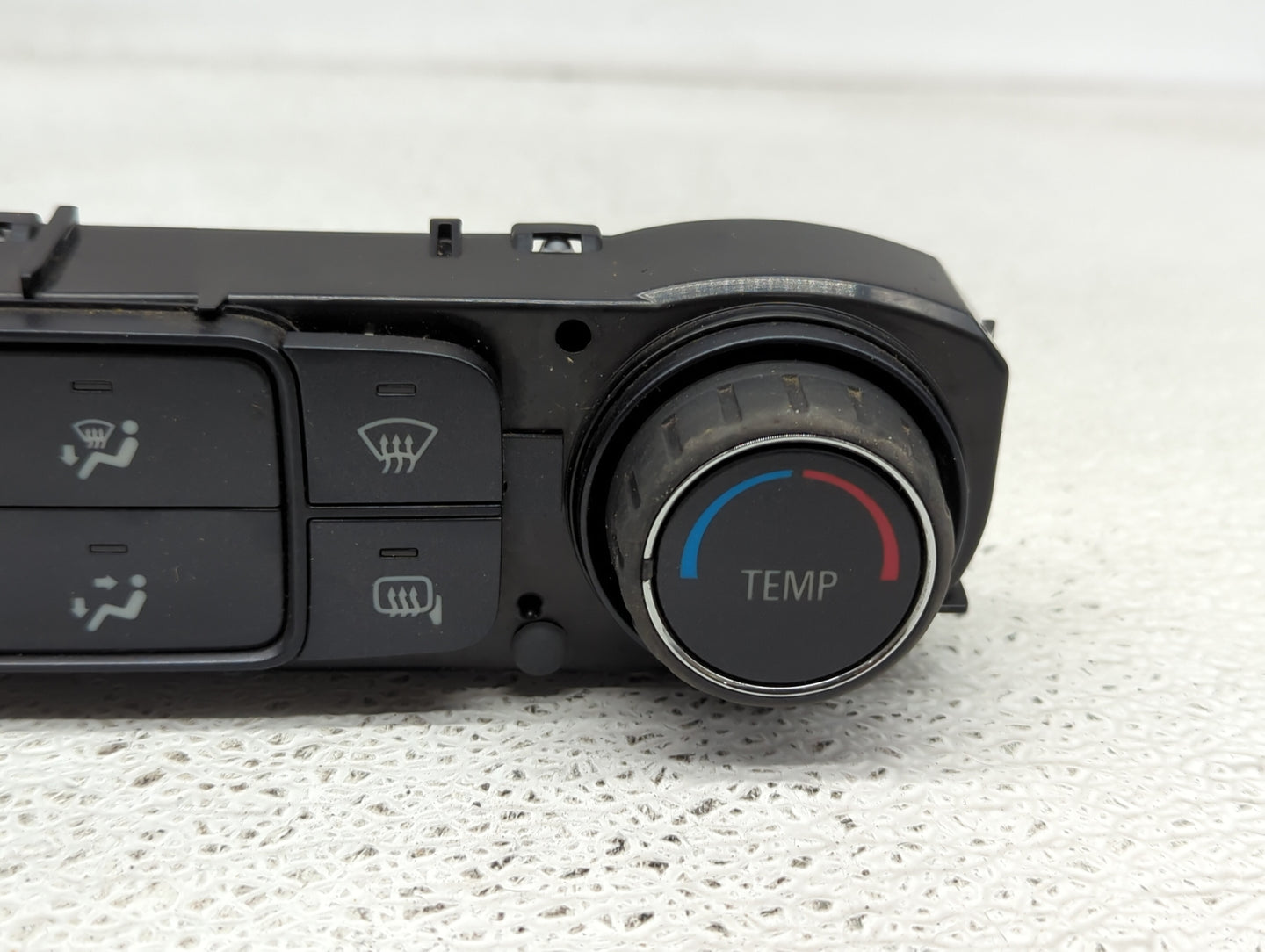 2014 Chevrolet Silverado 1500 Climate Control Module Temperature AC/Heater Replacement P/N:23168150 Fits OEM Used Auto Parts