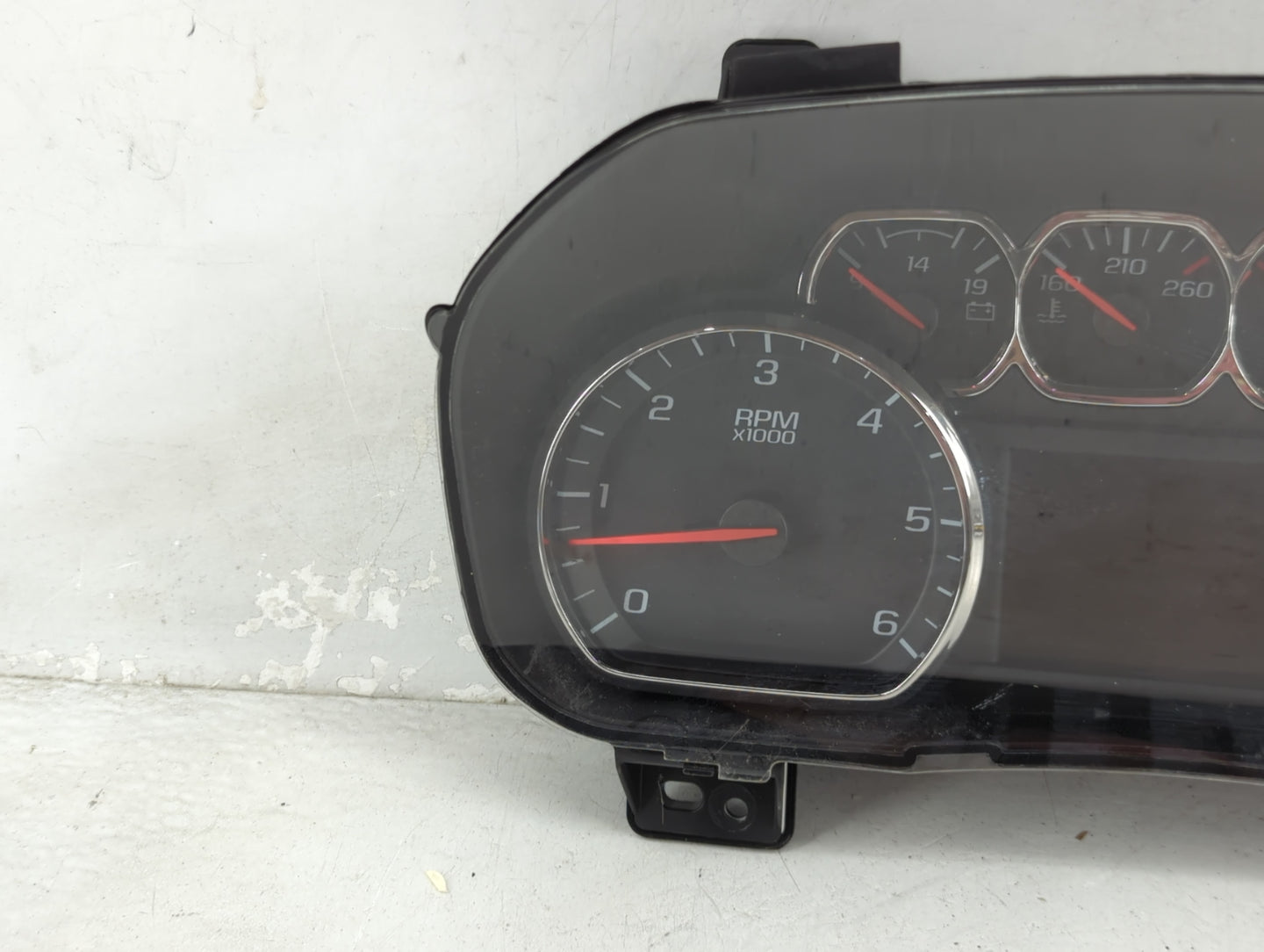 2014-2015 Chevrolet Silverado 1500 Instrument Cluster Speedometer Gauges P/N:23223540 28447462 Miles:74K Fits OEM Used Auto 