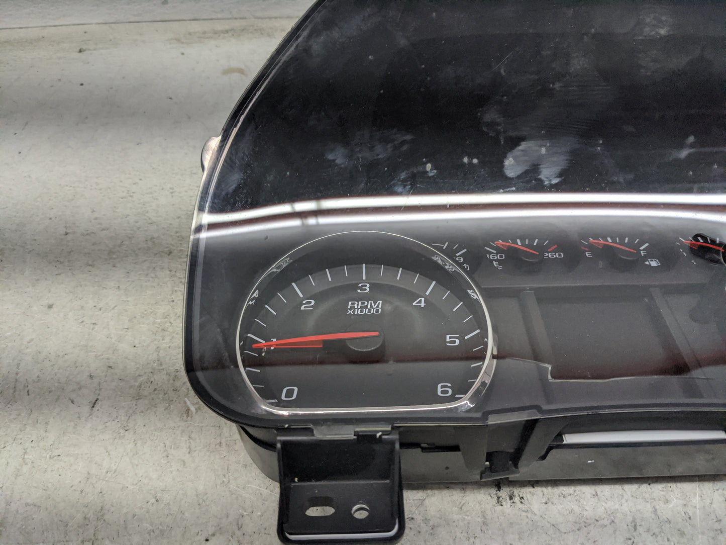 2014-2015 Chevrolet Silverado 1500 Instrument Cluster Speedometer Gauges P/N:23448509 BA2P Miles:188K Fits Fits 2014 2015 20