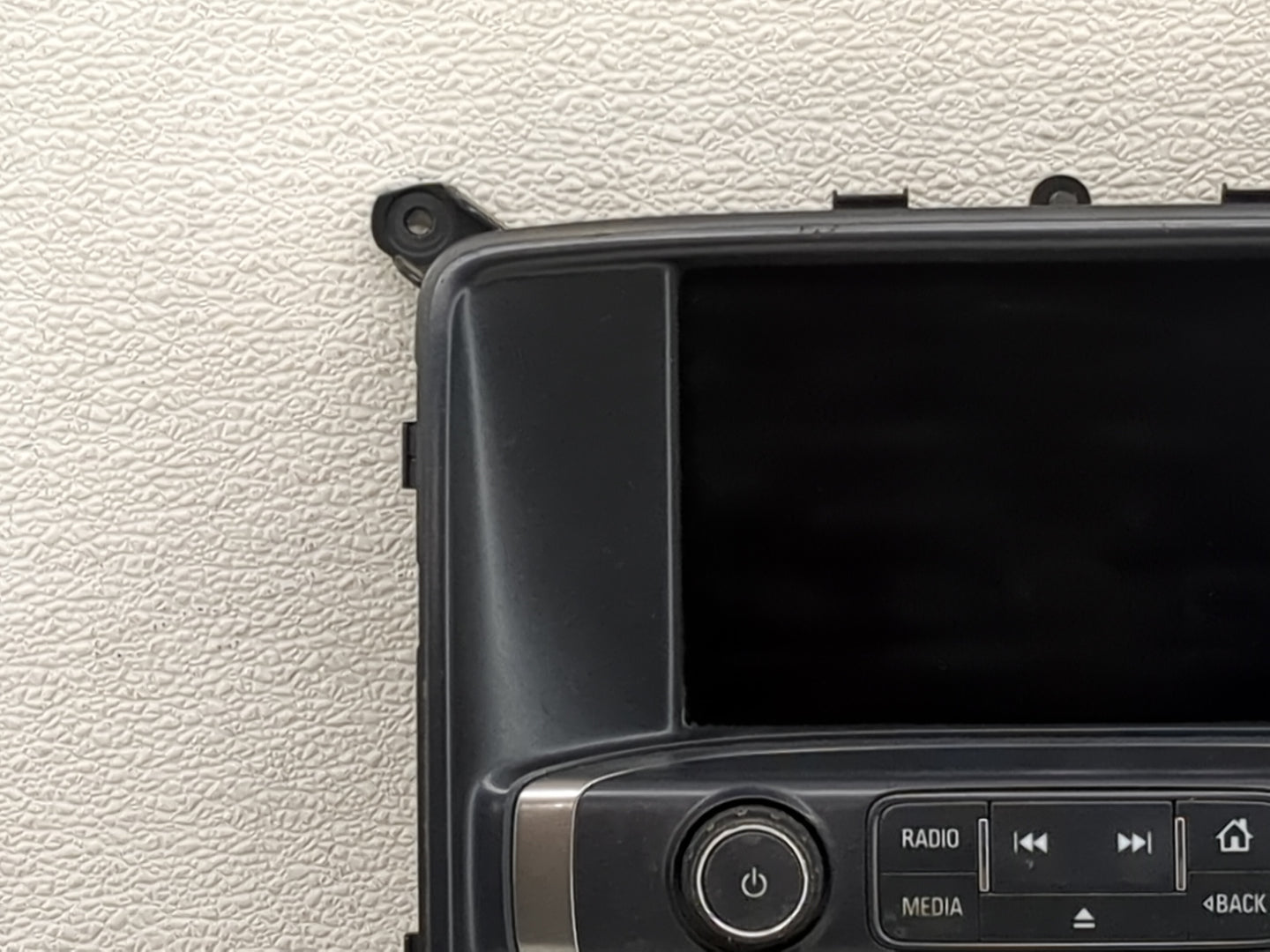 2014 Chevrolet Silverado 1500 Radio Control Panel 1468431 - Oemusedautoparts1.com