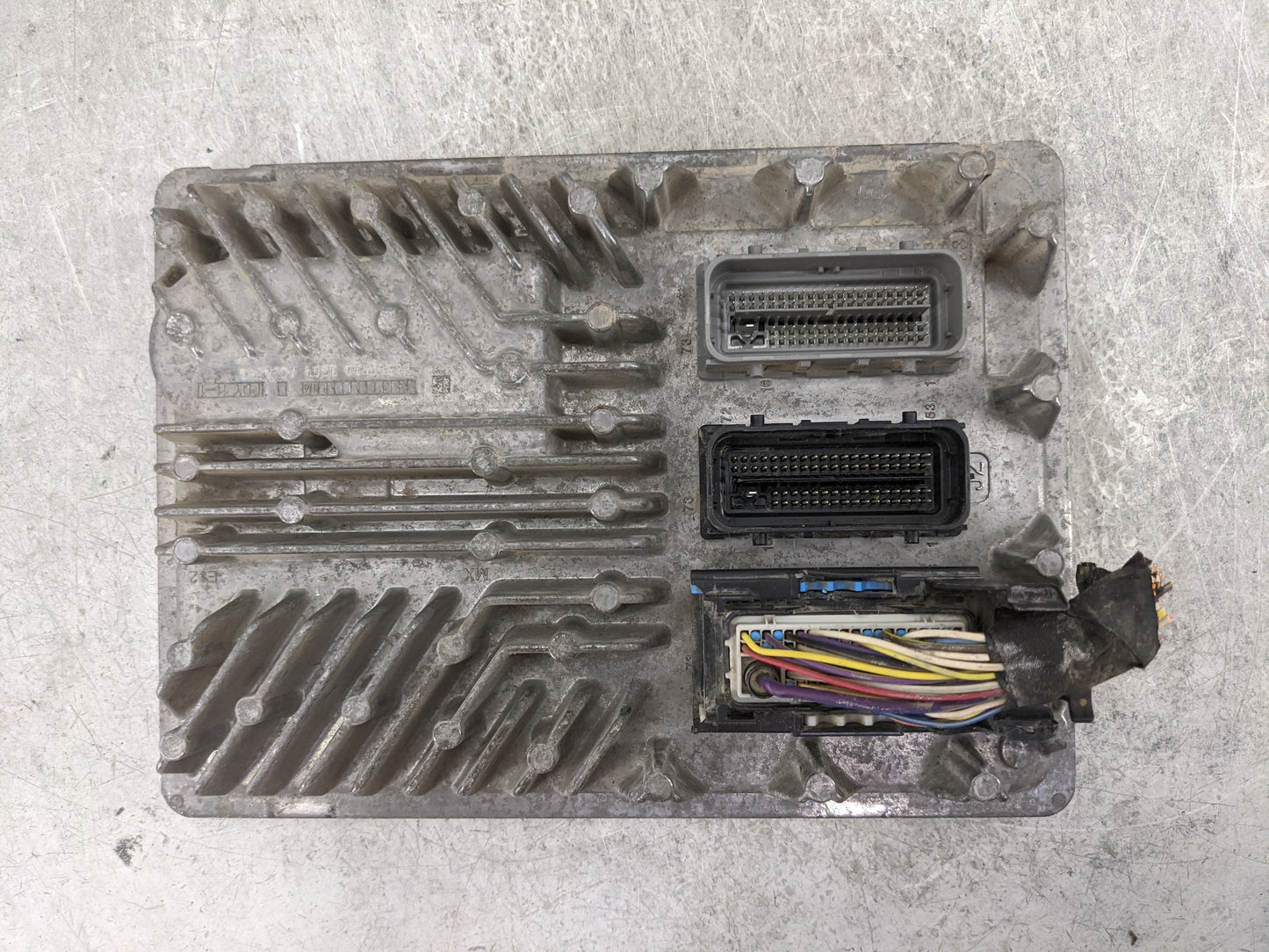2014-2016 Chevrolet Silverado 1500 PCM Engine Control Computer ECU ECM PCU OEM P/N:12663391 12656993 Fits Fits 2014 2015 201