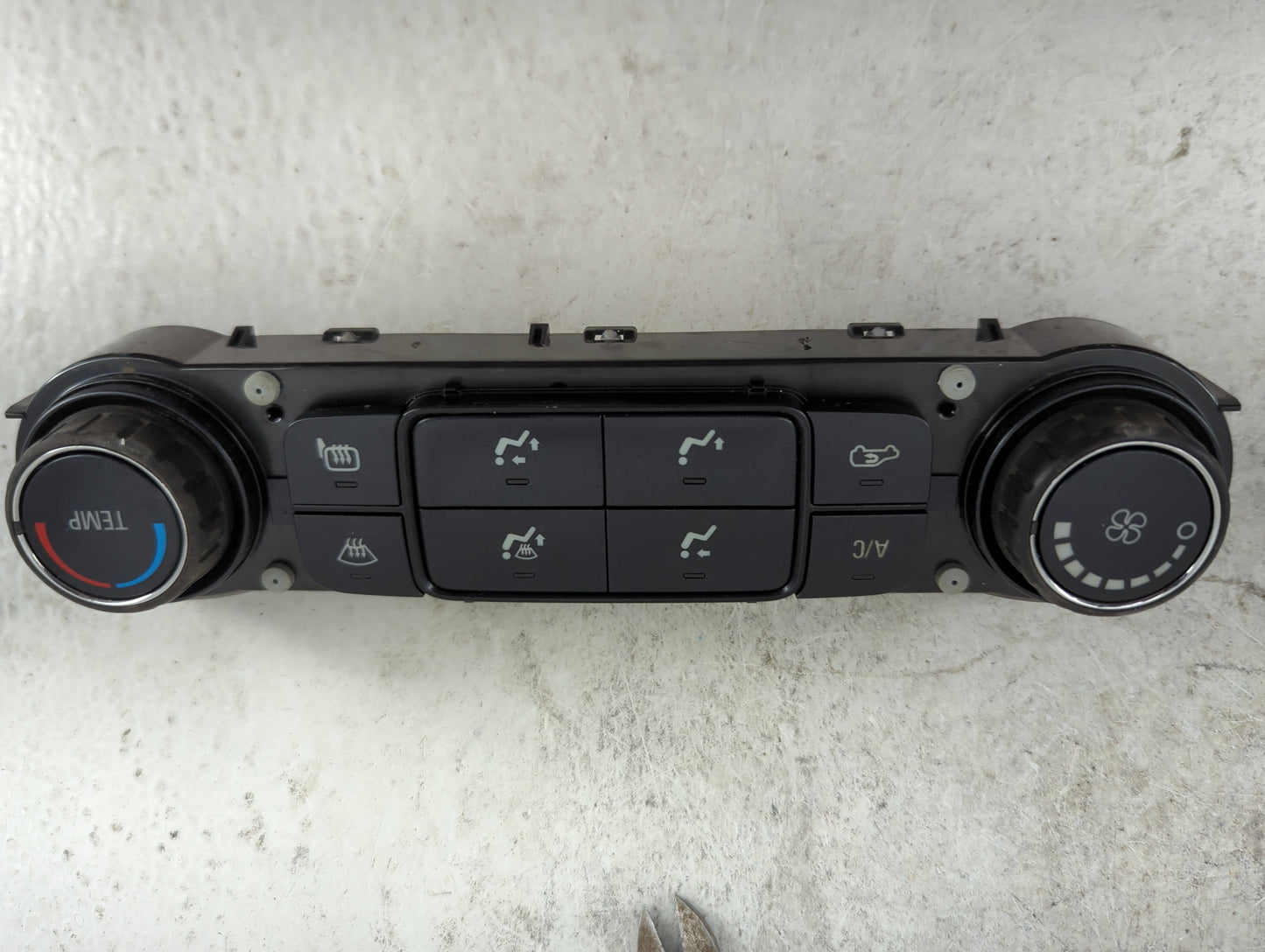 2014-2019 Chevrolet Silverado 1500 Climate Control Module Temperature AC/Heater Replacement P/N:813537298Z 737020000000X Fit