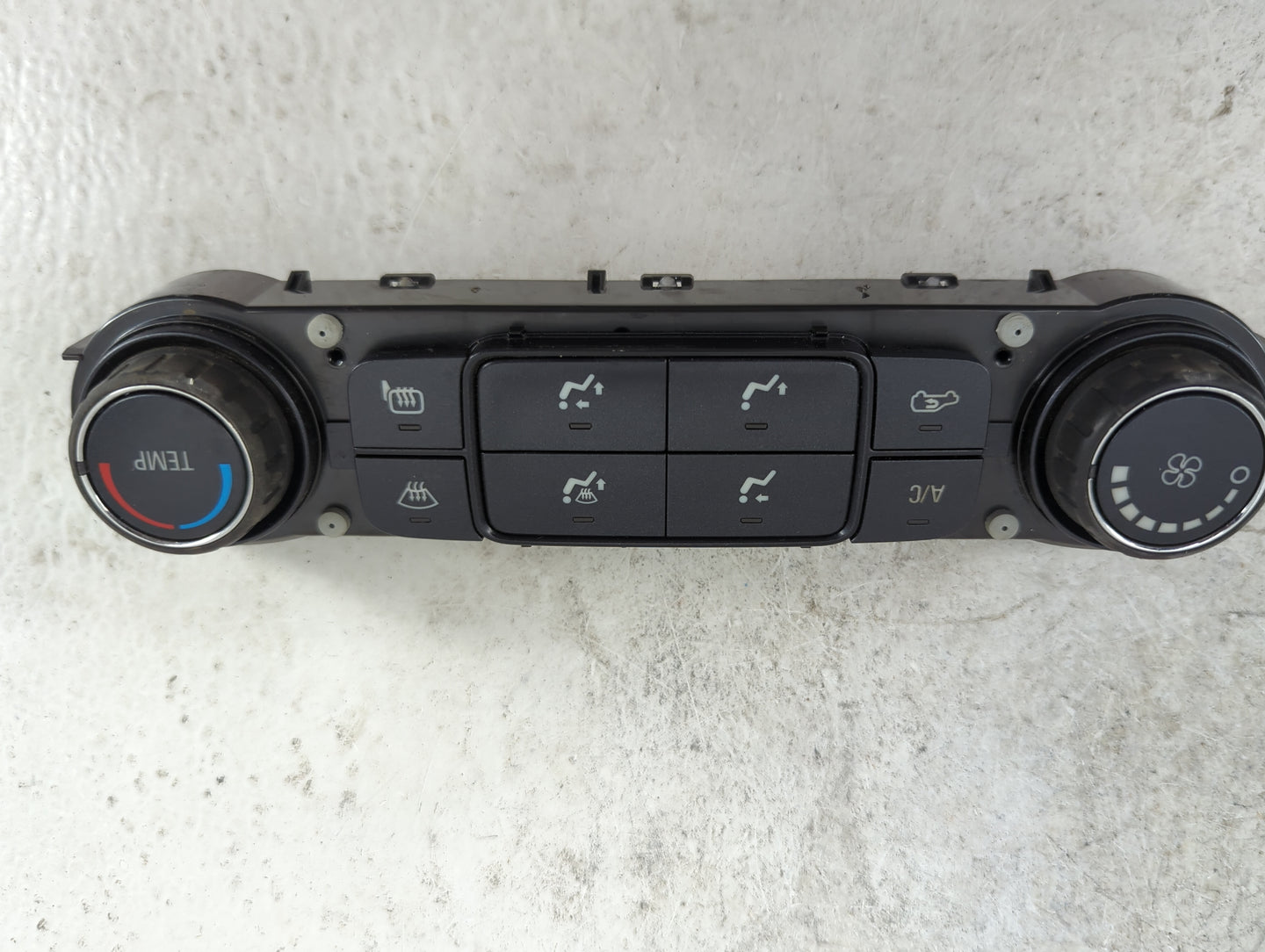 2014-2019 Chevrolet Silverado 1500 Climate Control Module Temperature AC/Heater Replacement P/N:813537298Z 737020000000X Fit