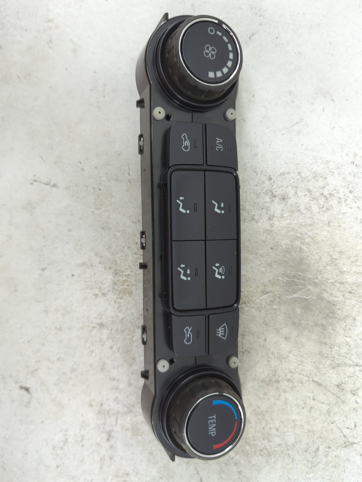 2014-2019 Chevrolet Silverado 1500 Climate Control Module Temperature AC/Heater Replacement P/N:23176279 815372982 Fits OEM 
