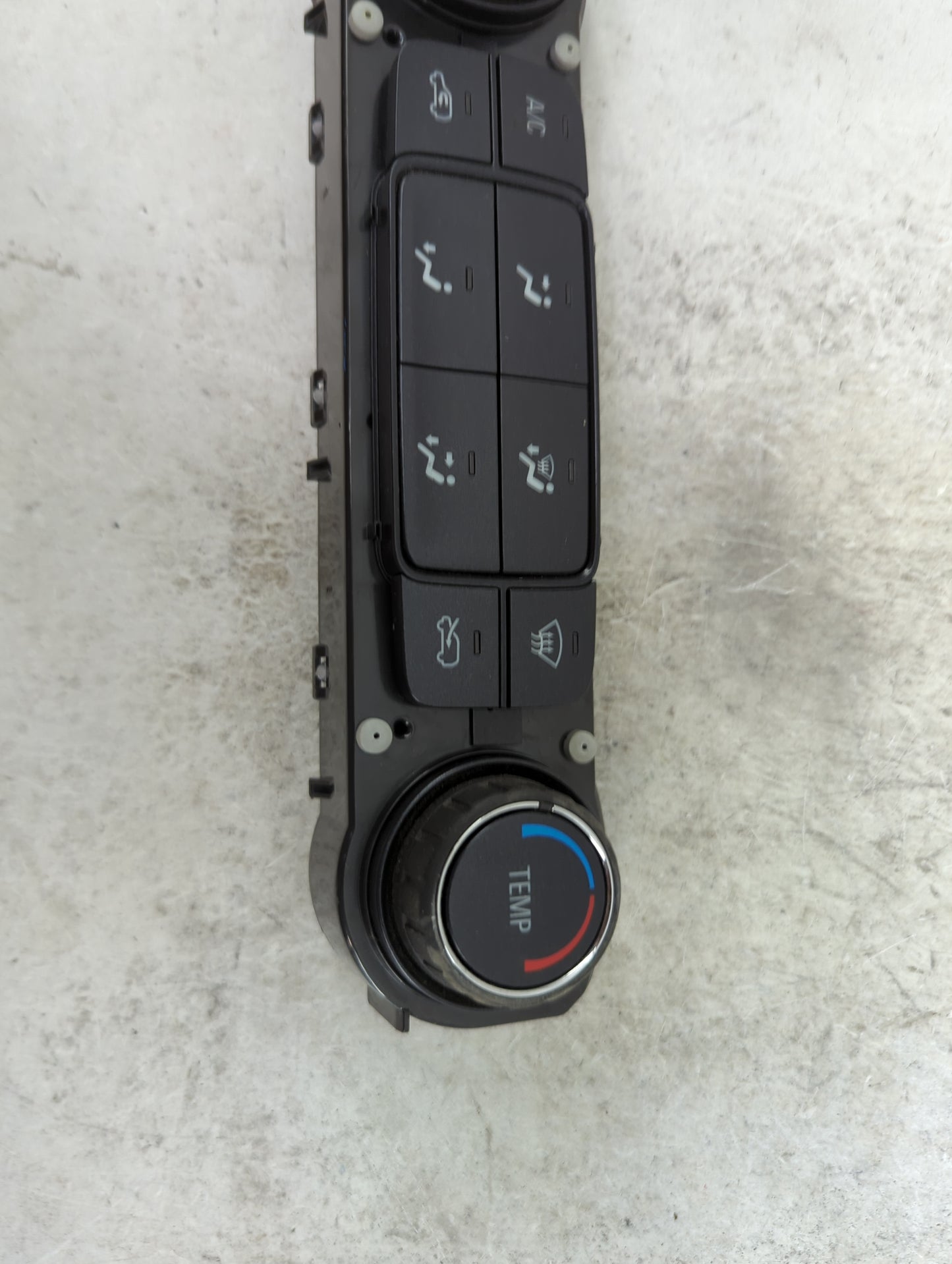 2014-2019 Chevrolet Silverado 1500 Climate Control Module Temperature AC/Heater Replacement P/N:23176279 815372982 Fits OEM 