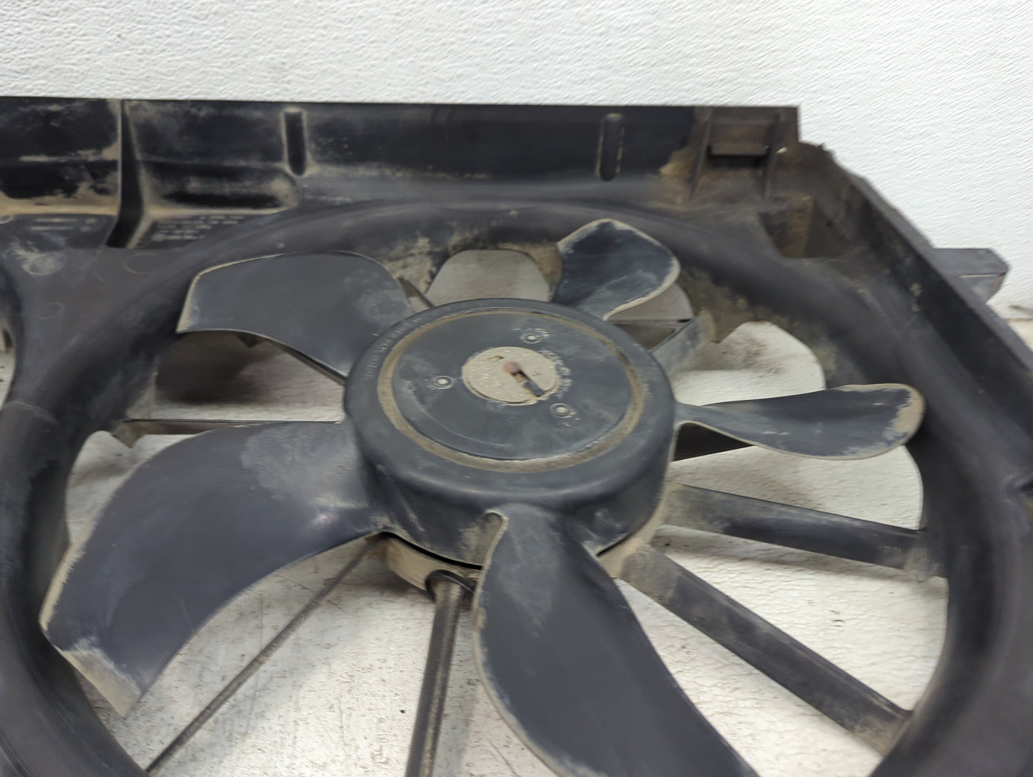 2014-2021 Chevrolet Silverado 1500 Electric Radiator Cooling Fan Motor Assembly P/N:92269916 Fits OEM Used Auto Parts - Oemu