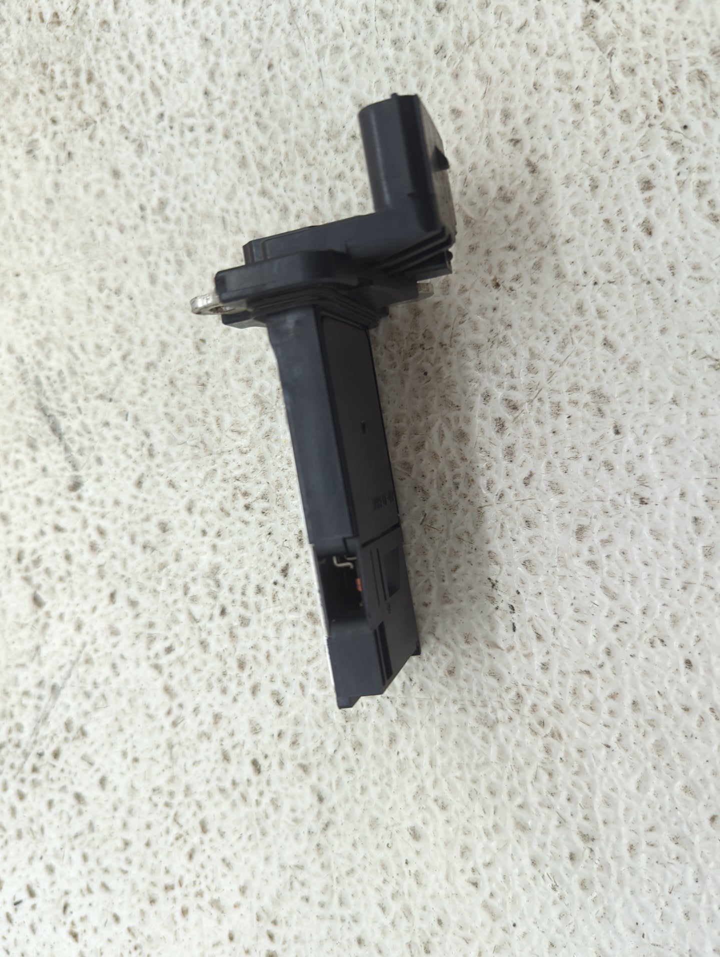 2014-2019 Chevrolet Silverado 1500 Mass Air Flow Meter Maf 1487858 - Oemusedautoparts1.com